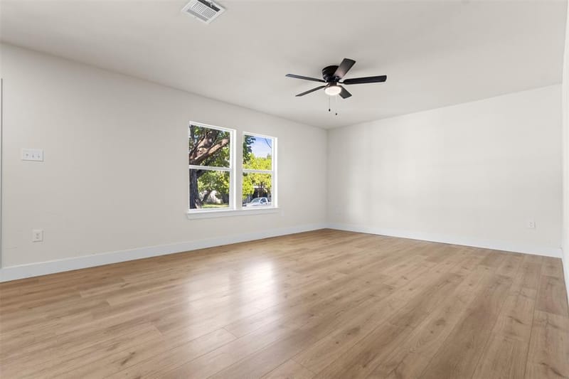212 E Marguerita Drive, Garland TX 75040 - Photo 6