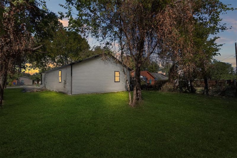 212 E Marguerita Drive, Garland TX 75040 - Photo 28
