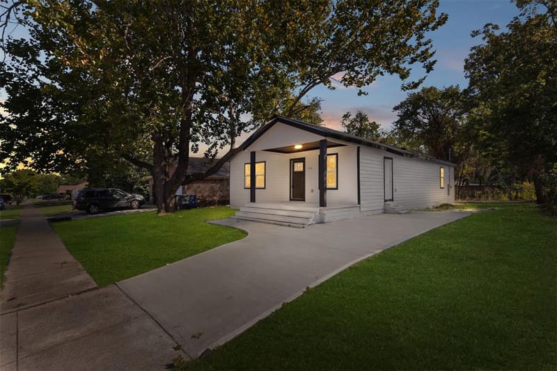 212 E Marguerita Drive, Garland TX 75040 - Photo 4