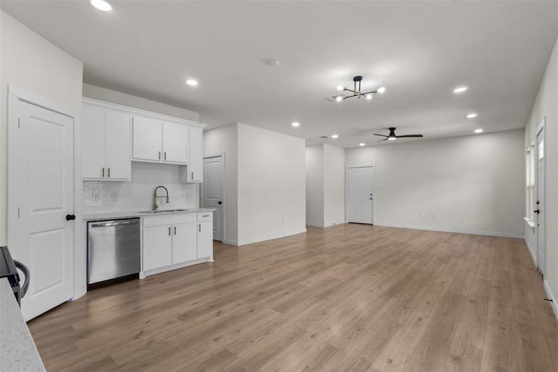 333 Levant Avenue, Dallas TX 75217 - Photo 13