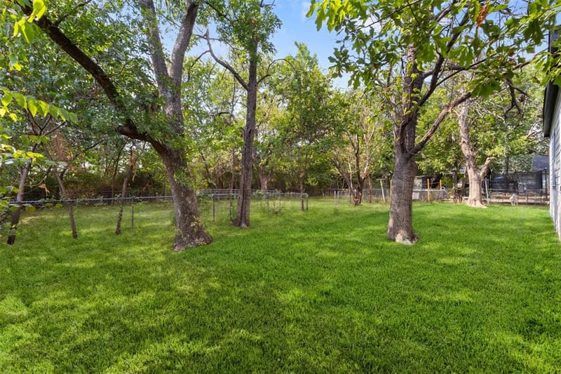 333 Levant Avenue, Dallas TX 75217 - Photo 26