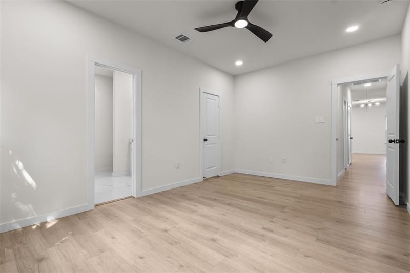 333 Levant Avenue, Dallas TX 75217 - Photo 15