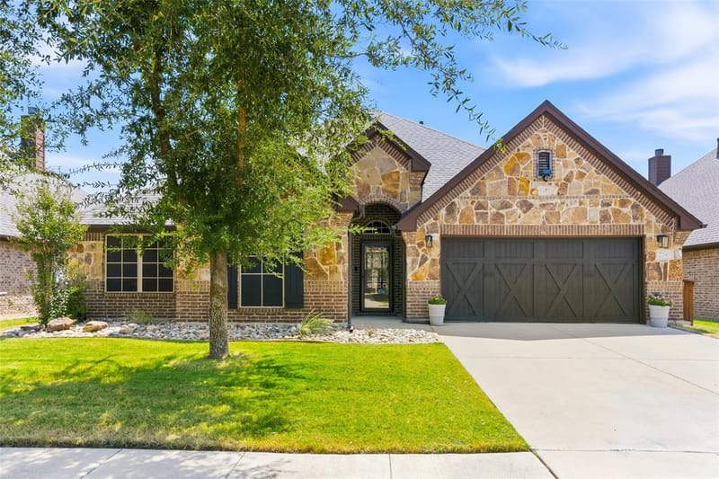 2749 Buffalo Run, Burleson TX 76028