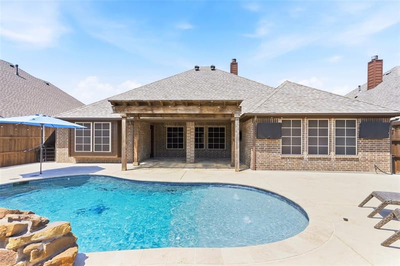 2749 Buffalo Run, Burleson TX 76028 - Photo 35