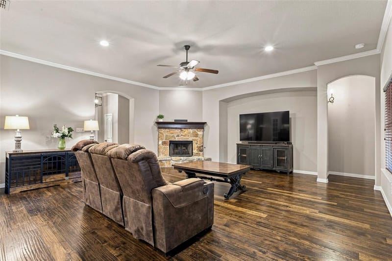 2749 Buffalo Run, Burleson TX 76028 - Photo 8