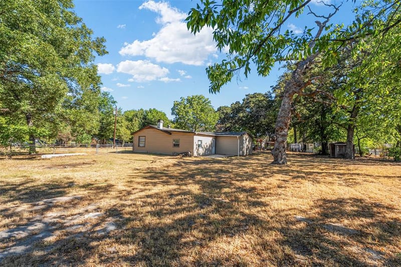 116 Wildwood Crossover Street, Gun Barrel City TX 75156 - Photo 12
