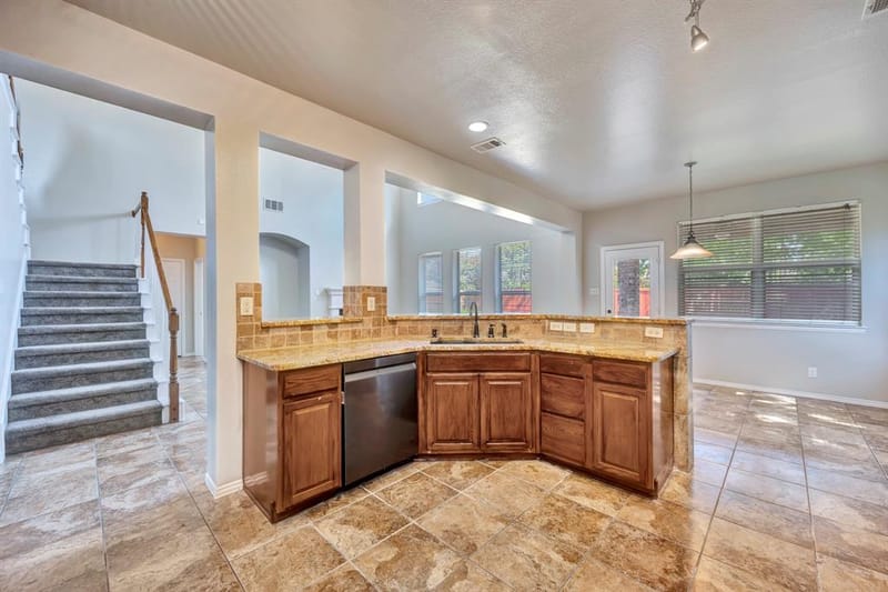 844 Sequoia Way, Saginaw TX 76131 - Photo 21