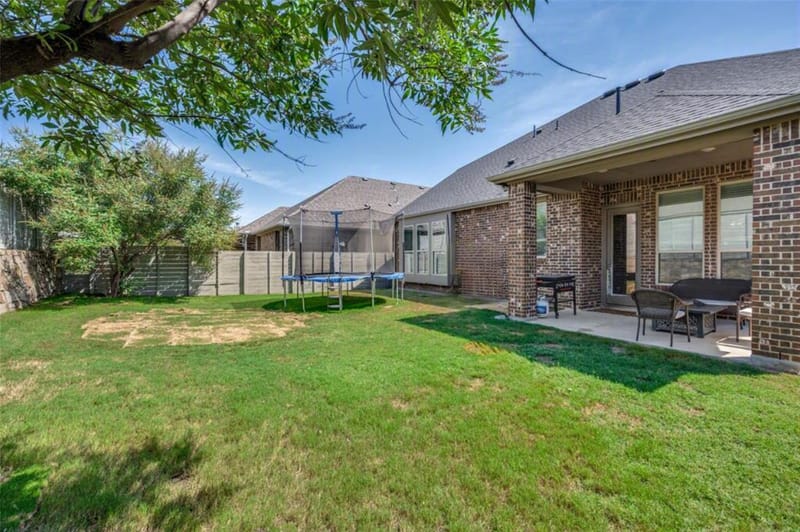 917 Meadows Drive, Argyle TX 76226 - Photo 24