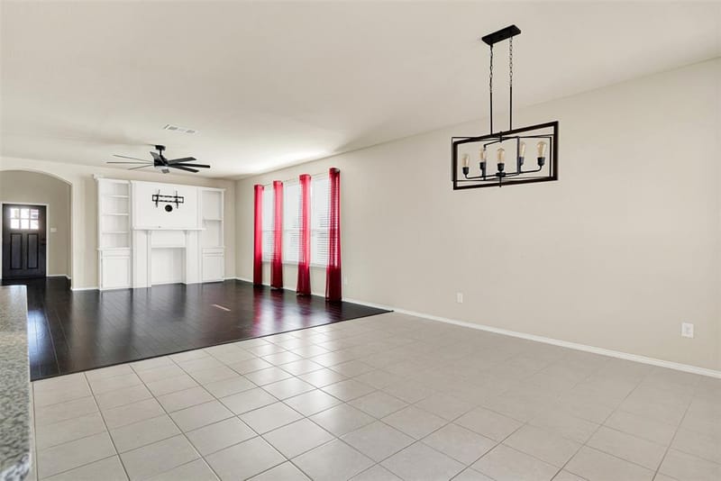 7901 Wildwest Drive, Fort Worth TX 76131 - Photo 16