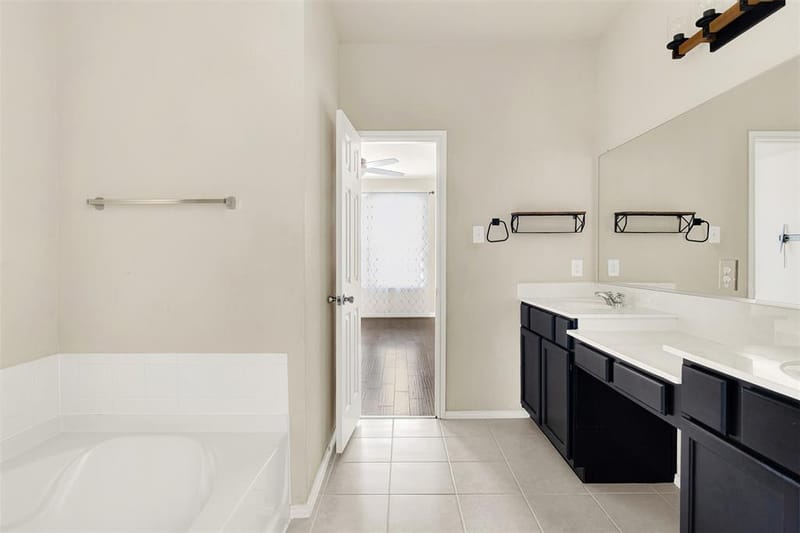 7901 Wildwest Drive, Fort Worth TX 76131 - Photo 22