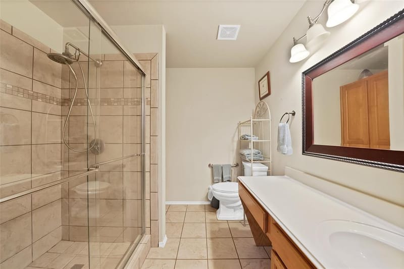 112 Blackforest Road, Krum TX 76249 - Photo 17