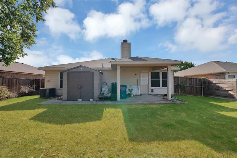 112 Blackforest Road, Krum TX 76249 - Photo 28