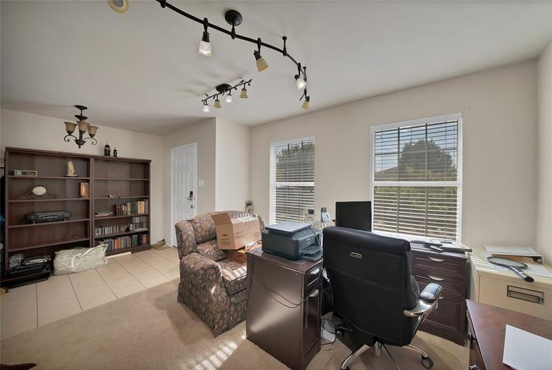 112 Blackforest Road, Krum TX 76249 - Photo 11
