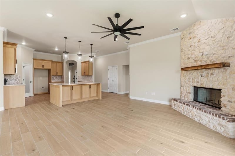 1408 Tahonta Drive, Hewitt TX 76643 - Photo 12