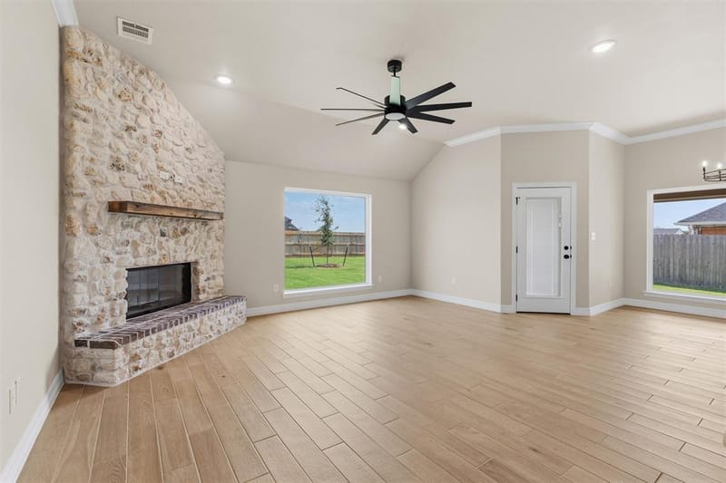 1408 Tahonta Drive, Hewitt TX 76643 - Photo 11