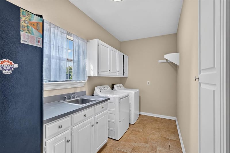4120 Fairlakes Court, Dallas TX 75228 - Photo 16