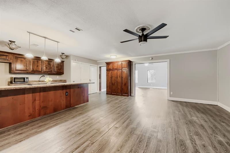 704 Fort Worth Street, Mansfield TX 76063 - Photo 16