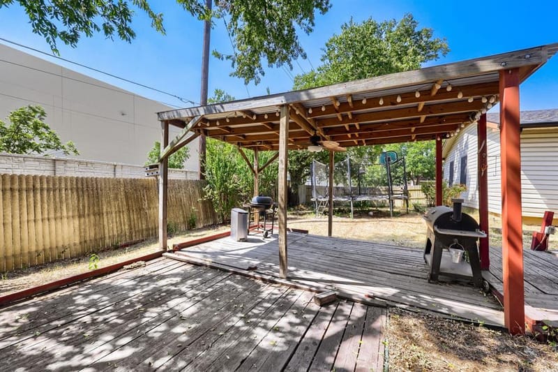704 Fort Worth Street, Mansfield TX 76063 - Photo 31