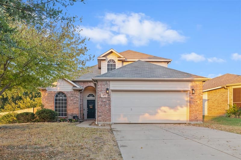 672 Rosario Lane, Fort Worth TX 76052