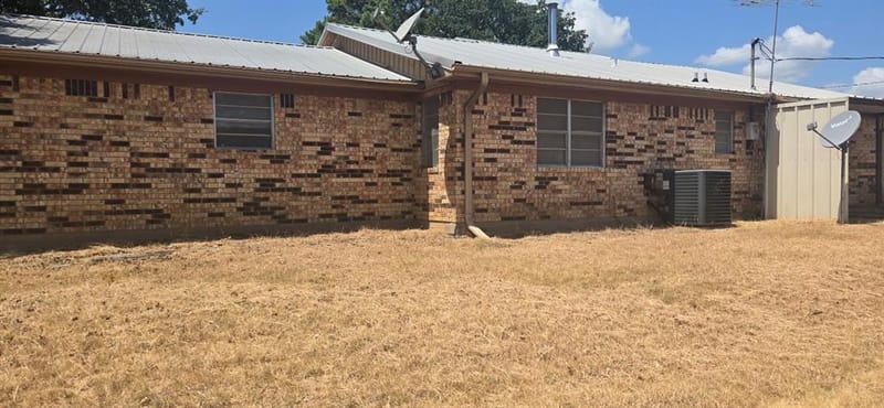 770 County Road 169, Whitesboro TX 76273 - Photo 15