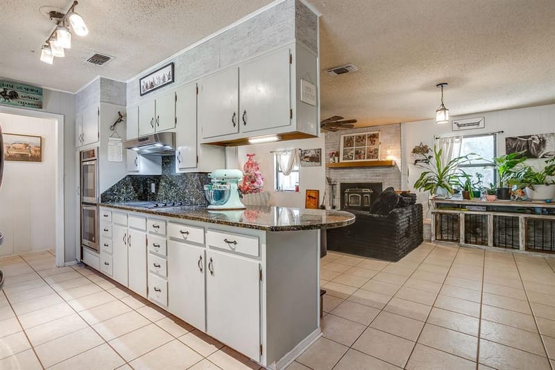 1377 E Gibtown Road, Poolville TX 76487 - Photo 17