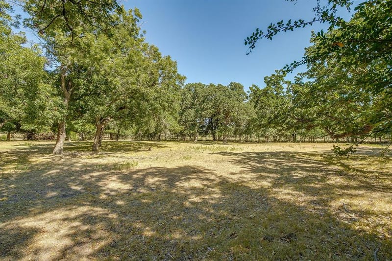 1377 E Gibtown Road, Poolville TX 76487 - Photo 30