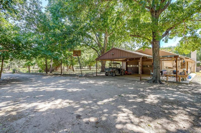 1377 E Gibtown Road, Poolville TX 76487 - Photo 38