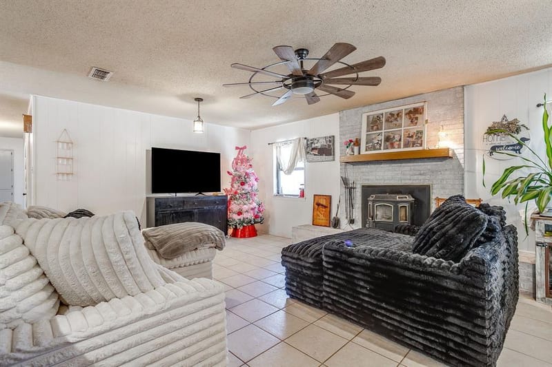 1377 E Gibtown Road, Poolville TX 76487 - Photo 8