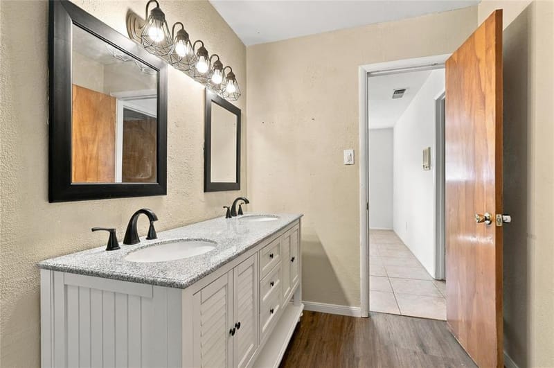 1312 Kathryn Street, Hurst TX 76053 - Photo 26