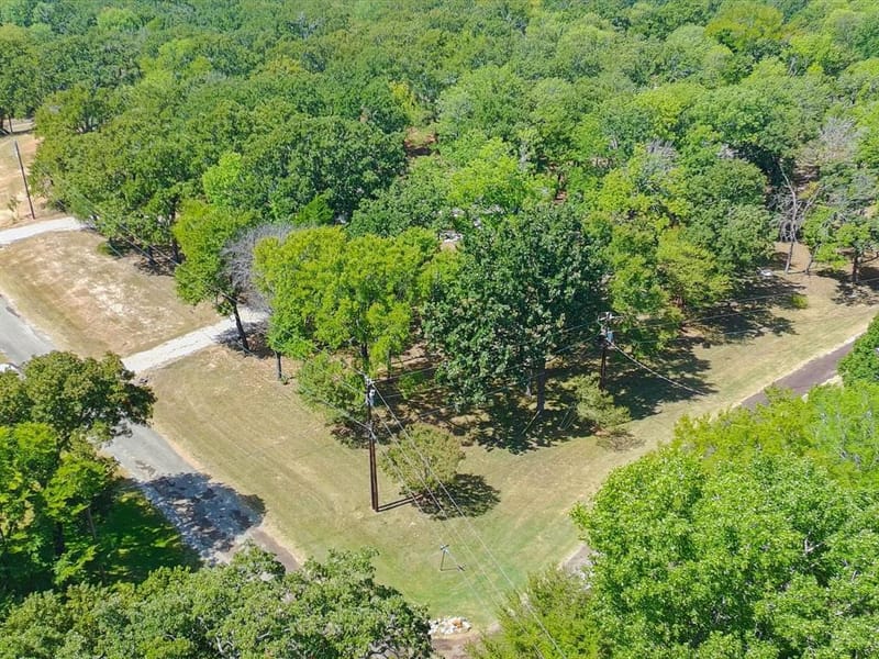 251 Knights Circle, Streetman TX 75859 - Photo 35