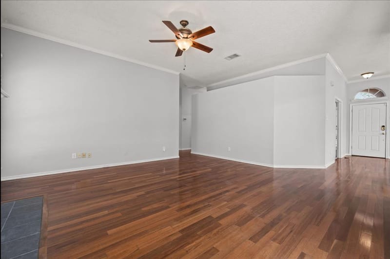 6113 Cliffbrook Drive, North Richland Hills TX 76180 - Photo 11