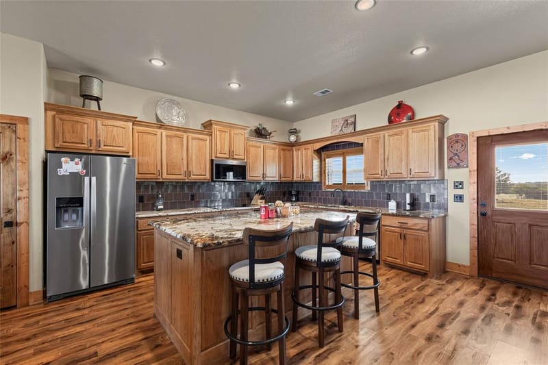 12880 N County Line Rd, Ponder TX 76259 - Photo 12