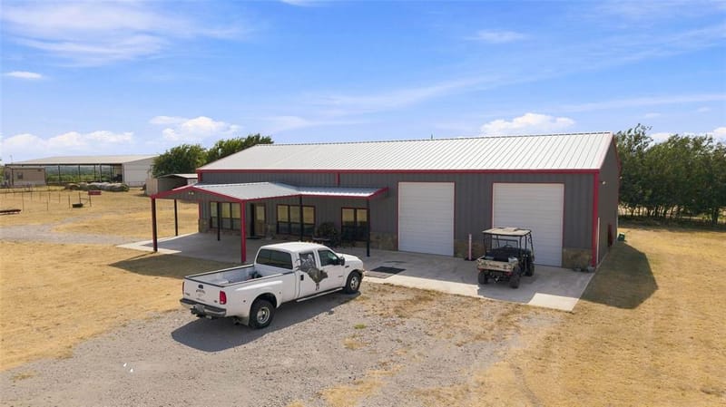 12880 N County Line Rd, Ponder TX 76259 - Photo 39