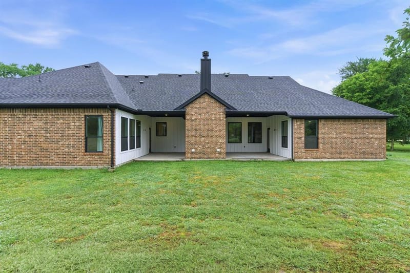 205 Deer Glade Court, Azle TX 76020 - Photo 31