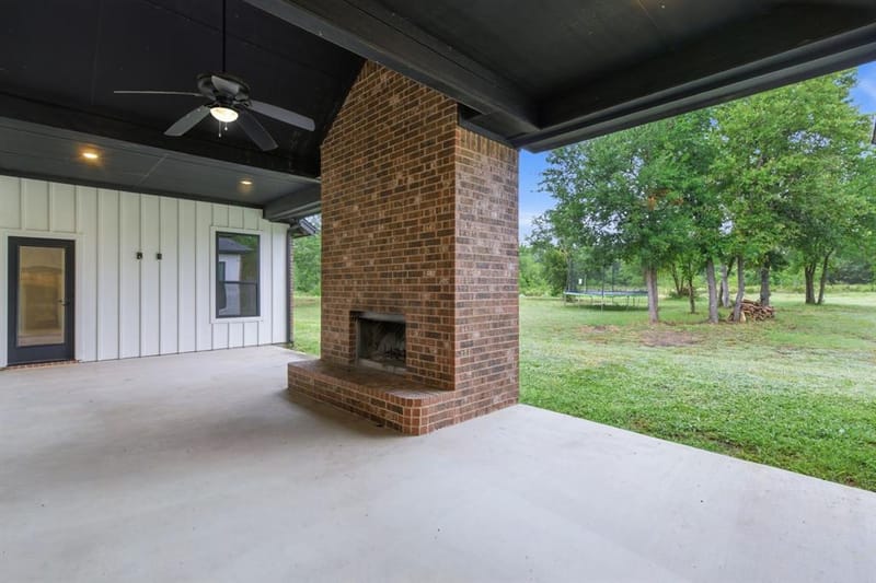 205 Deer Glade Court, Azle TX 76020 - Photo 29