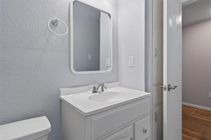 702 N Rita Street, Lacy Lakeview TX 76705 - Photo 34