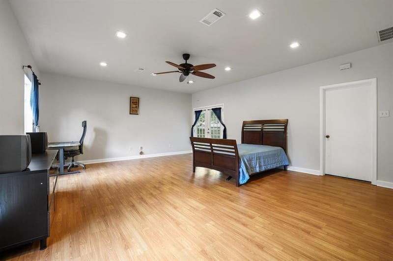 813 S Andrews Street, Sherman TX 75090 - Photo 13