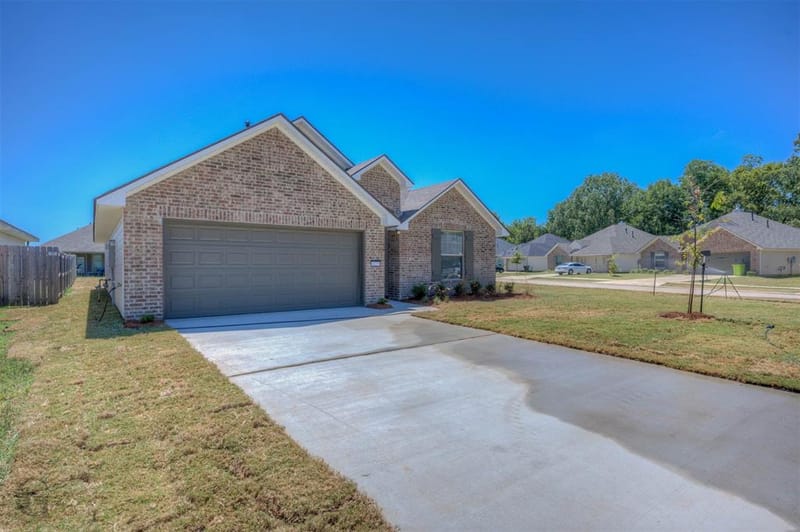 4225 Toledo Bend, Bossier City LA 71111