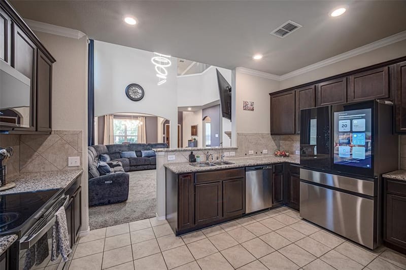 9220 Remington Drive, Aubrey TX 76227 - Photo 12