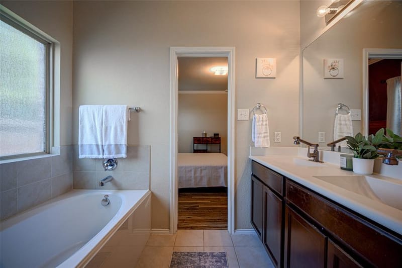 9220 Remington Drive, Aubrey TX 76227 - Photo 20