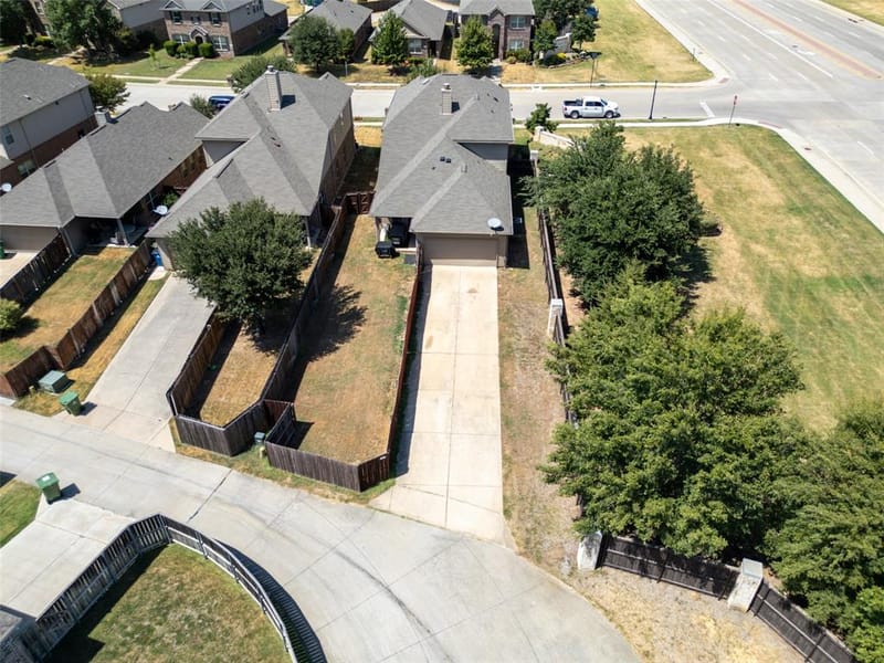 9220 Remington Drive, Aubrey TX 76227 - Photo 33