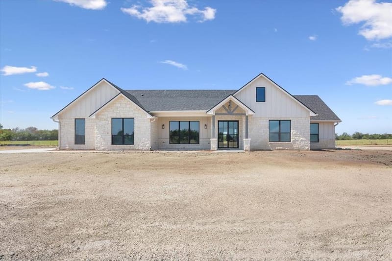 569 Lacek Mill Road, China Spring TX 76633 - Photo 4