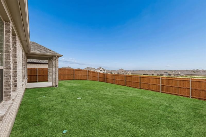 10605 Blakely Creek Road, Fort Worth TX 76126 - Photo 35