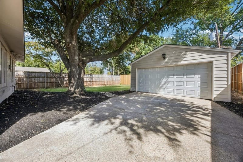 6718 Hialeah Drive, Dallas TX 75214 - Photo 22