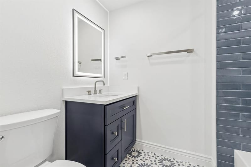 5950 Lindenshire Lane # 302, Dallas TX 75230 - Photo 22