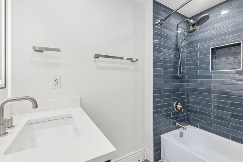 5950 Lindenshire Lane # 302, Dallas TX 75230 - Photo 21