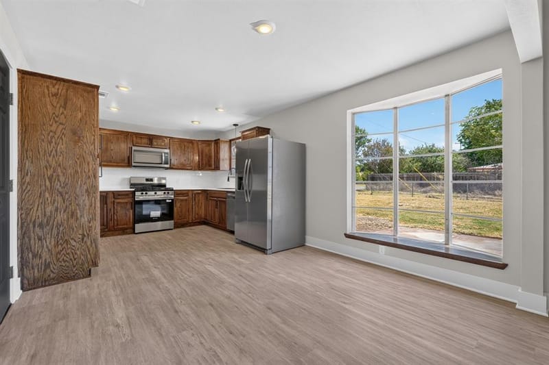 2201 SE 22nd Avenue, Mineral Wells TX 76067 - Photo 15