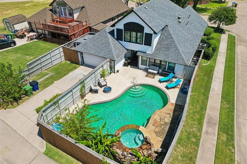 4093 Brazos Drive, Carrollton TX 75007 - Photo 32