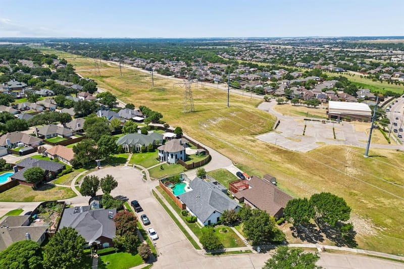 4093 Brazos Drive, Carrollton TX 75007 - Photo 31
