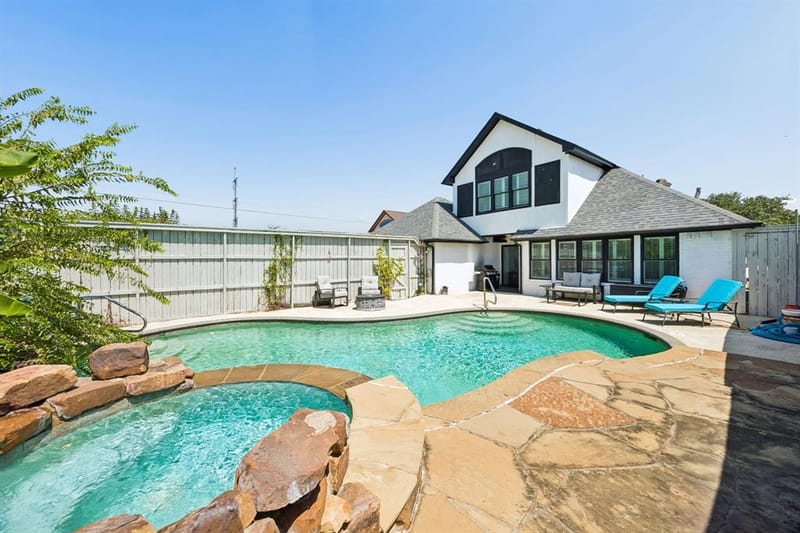 4093 Brazos Drive, Carrollton TX 75007 - Photo 29